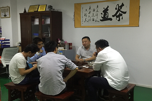 深圳注塑模具廠(chǎng)——這家藍(lán)牙耳機(jī)模具做得好！
